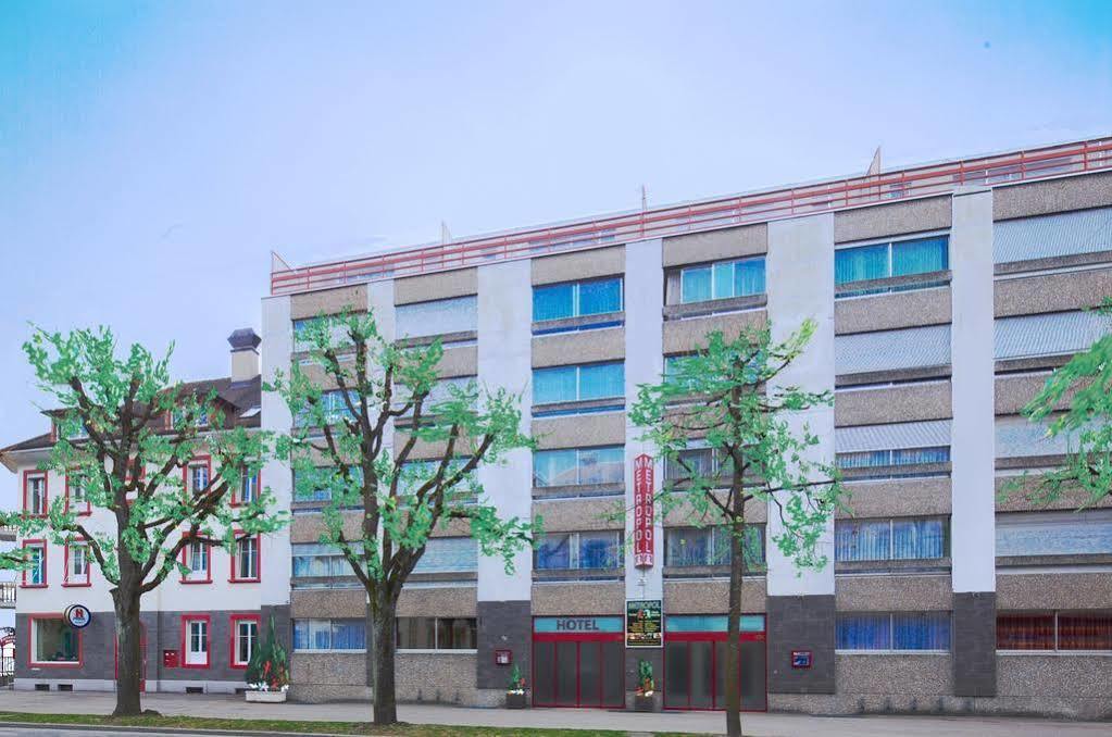 Metropol Hotell Biel Exteriör bild